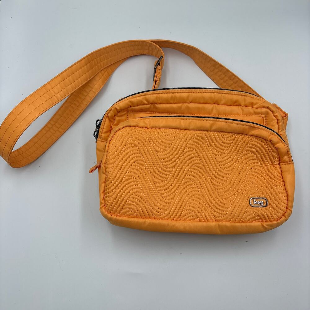 Lug Double Back Belt Bag Crossbody Purse Orange Wave Quilted Travel Safety